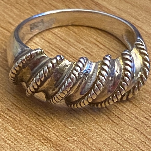 Vintage 925 sterling silver ring with twisted cords - Picture 7 of 7